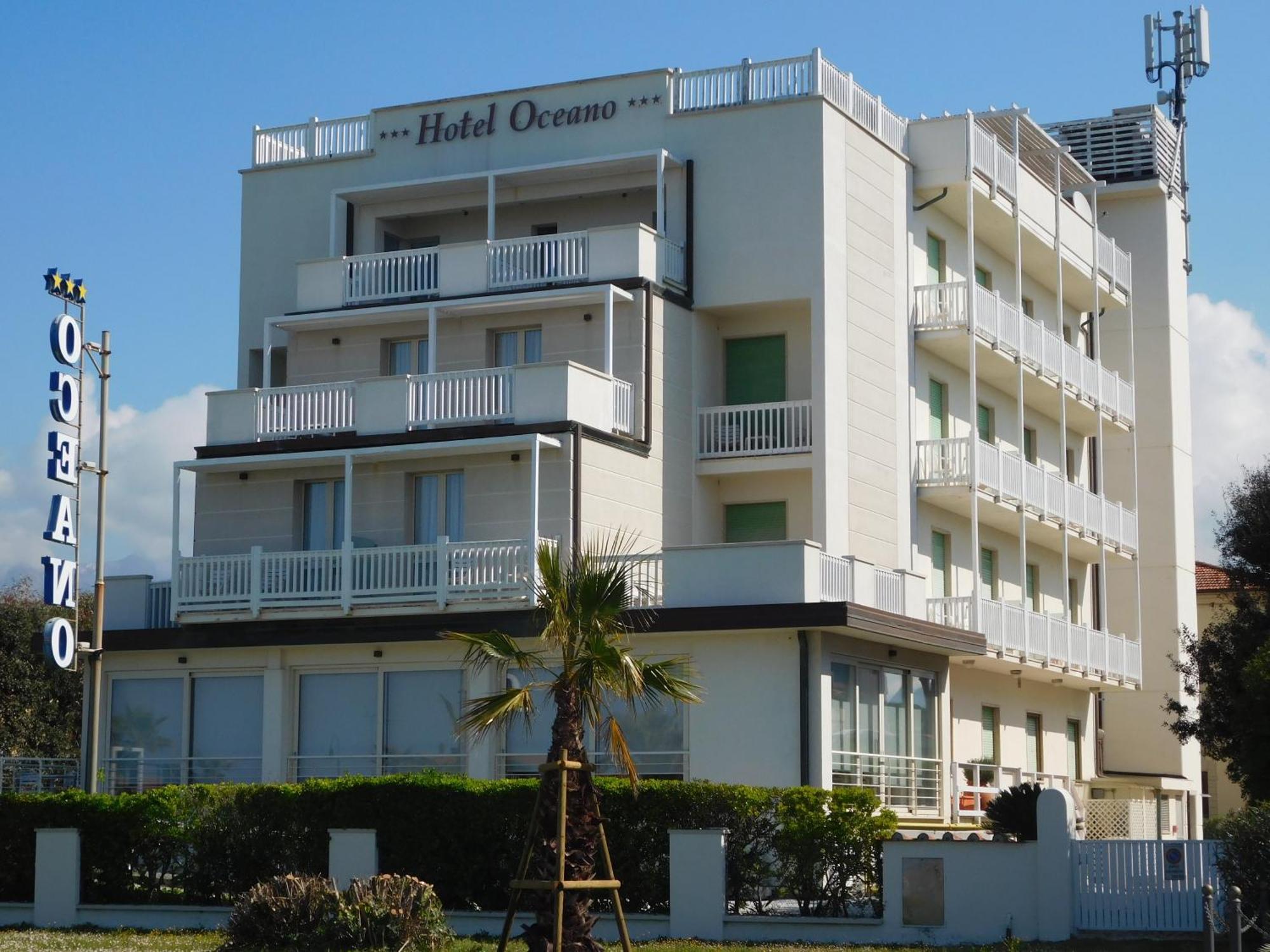 מרינה די פיאטרסנטה Hotel Oceano מראה חיצוני תמונה
