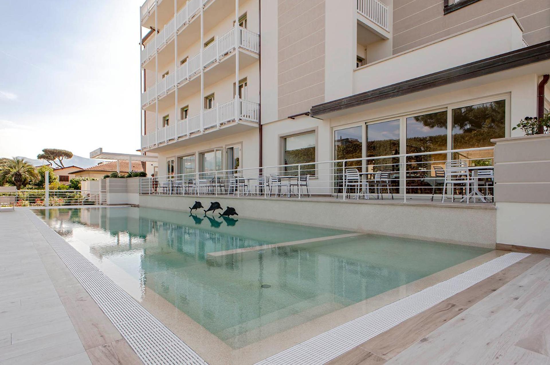 מרינה די פיאטרסנטה Hotel Oceano מראה חיצוני תמונה
