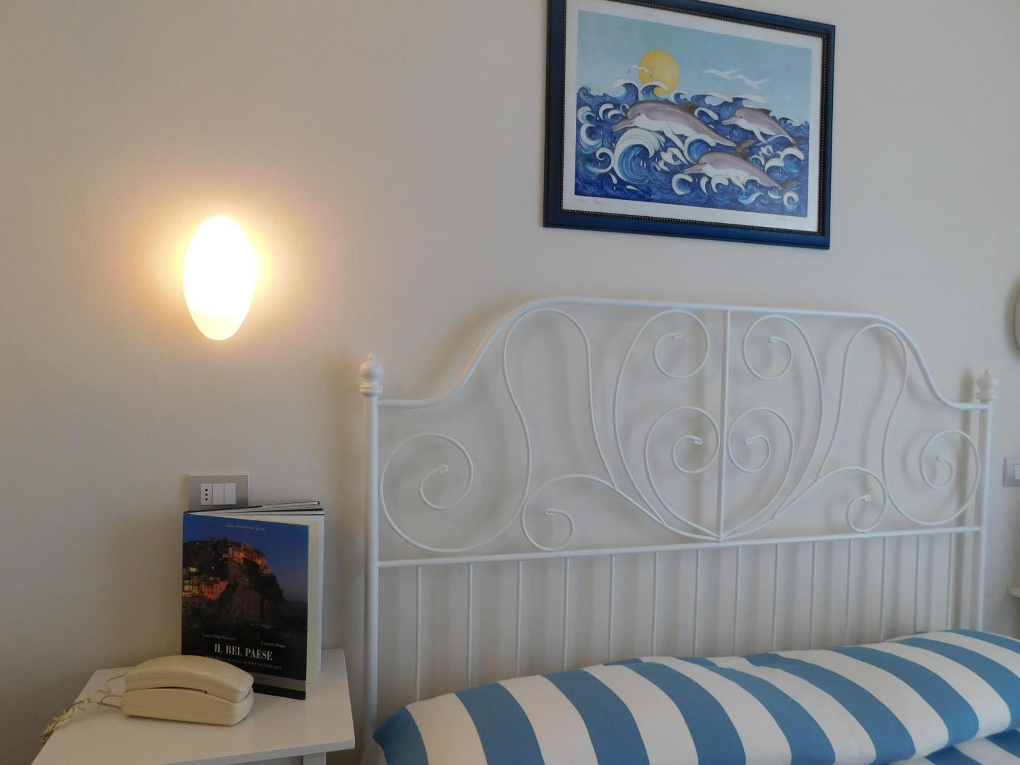 מרינה די פיאטרסנטה Hotel Oceano מראה חיצוני תמונה