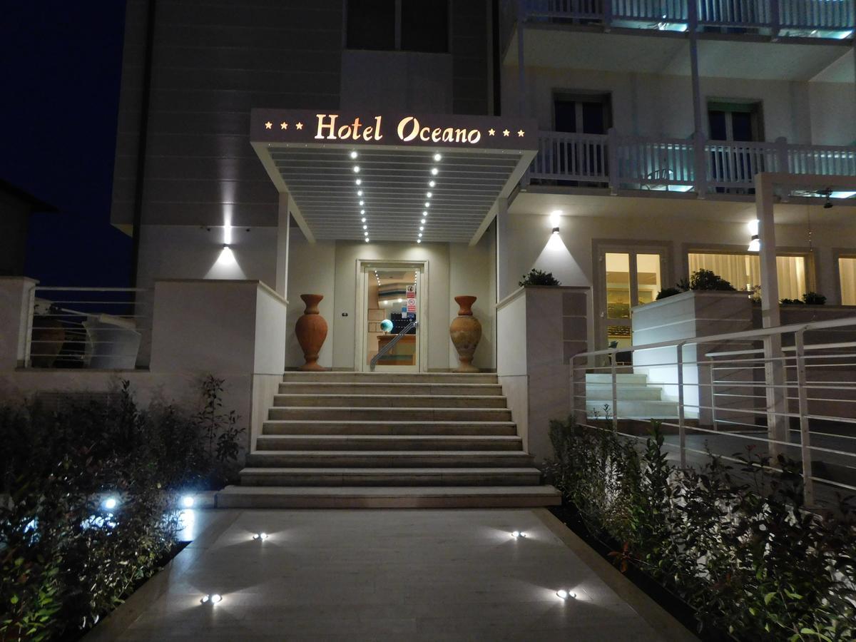 מרינה די פיאטרסנטה Hotel Oceano מראה חיצוני תמונה